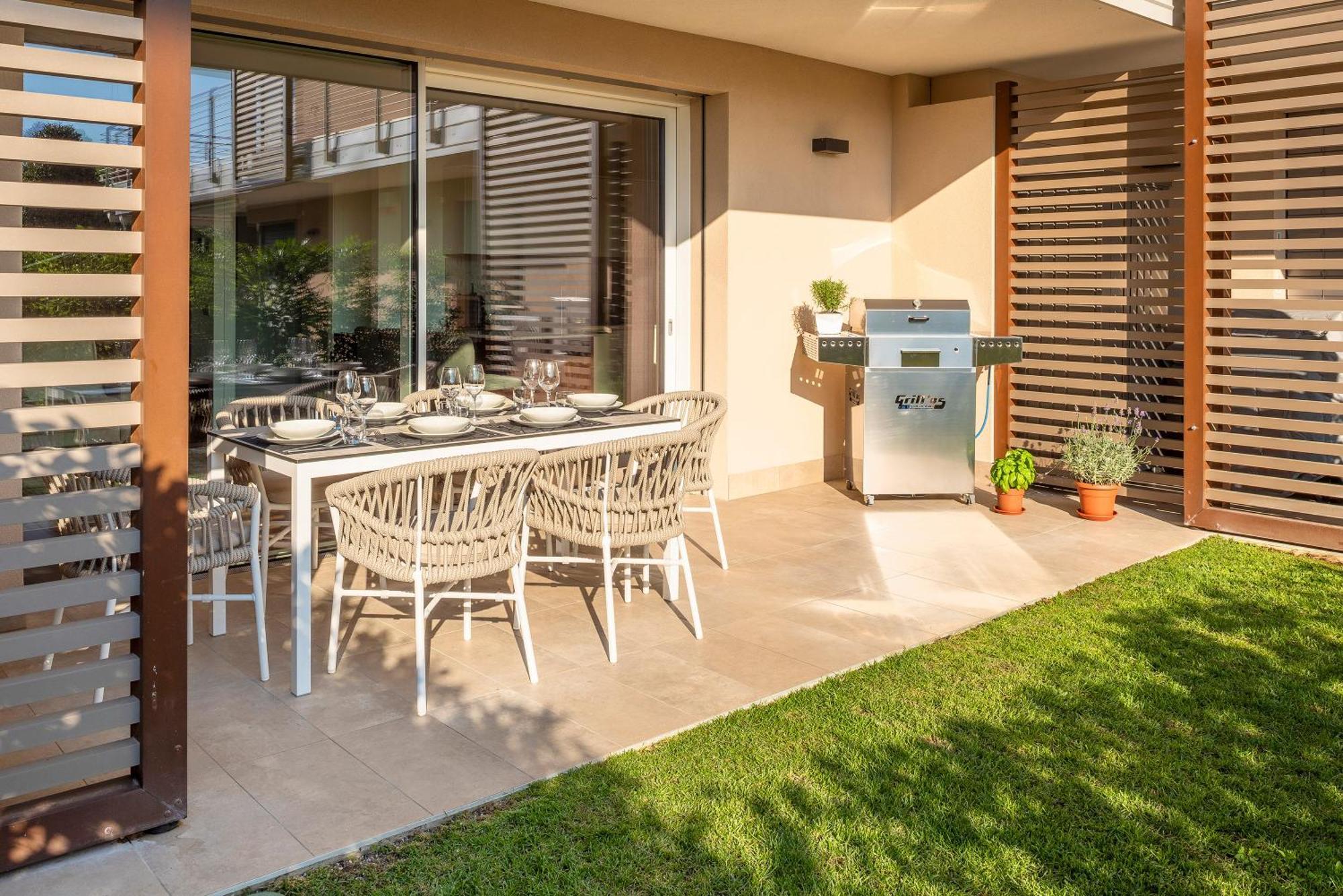 Lifestyle Apartments Dante Бардоліно Екстер'єр фото